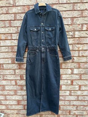 NWT Universal Thread Denim Dress Size 2